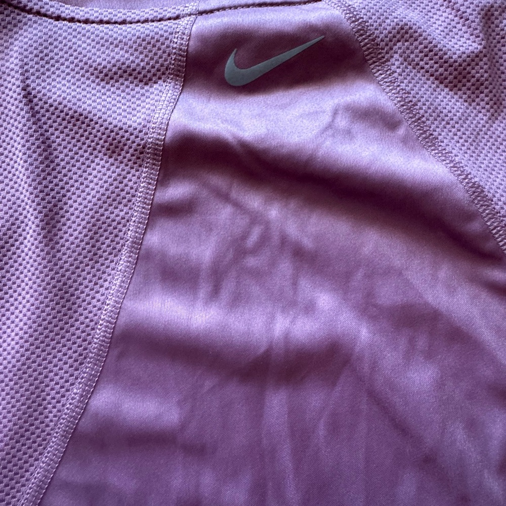 Nike Lavender Performance Tee - Picture 6 of 6